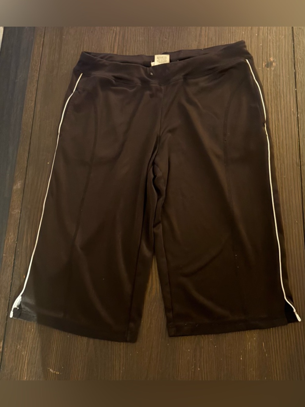 3/$10 Cropped Danskin pants